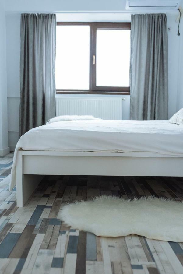 Amazing View - 3br - Piata Unirii Bucharest