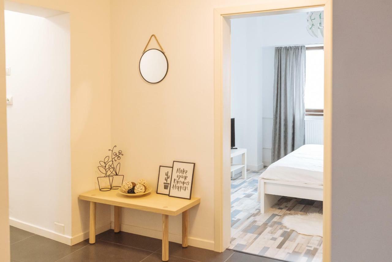 דירה Amazing View - 3br - Piata Unirii